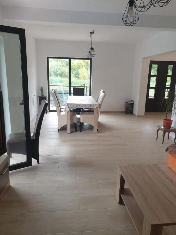 Casa Colt De Rai Διαμέρισμα Ogradina Εξωτερικό φωτογραφία