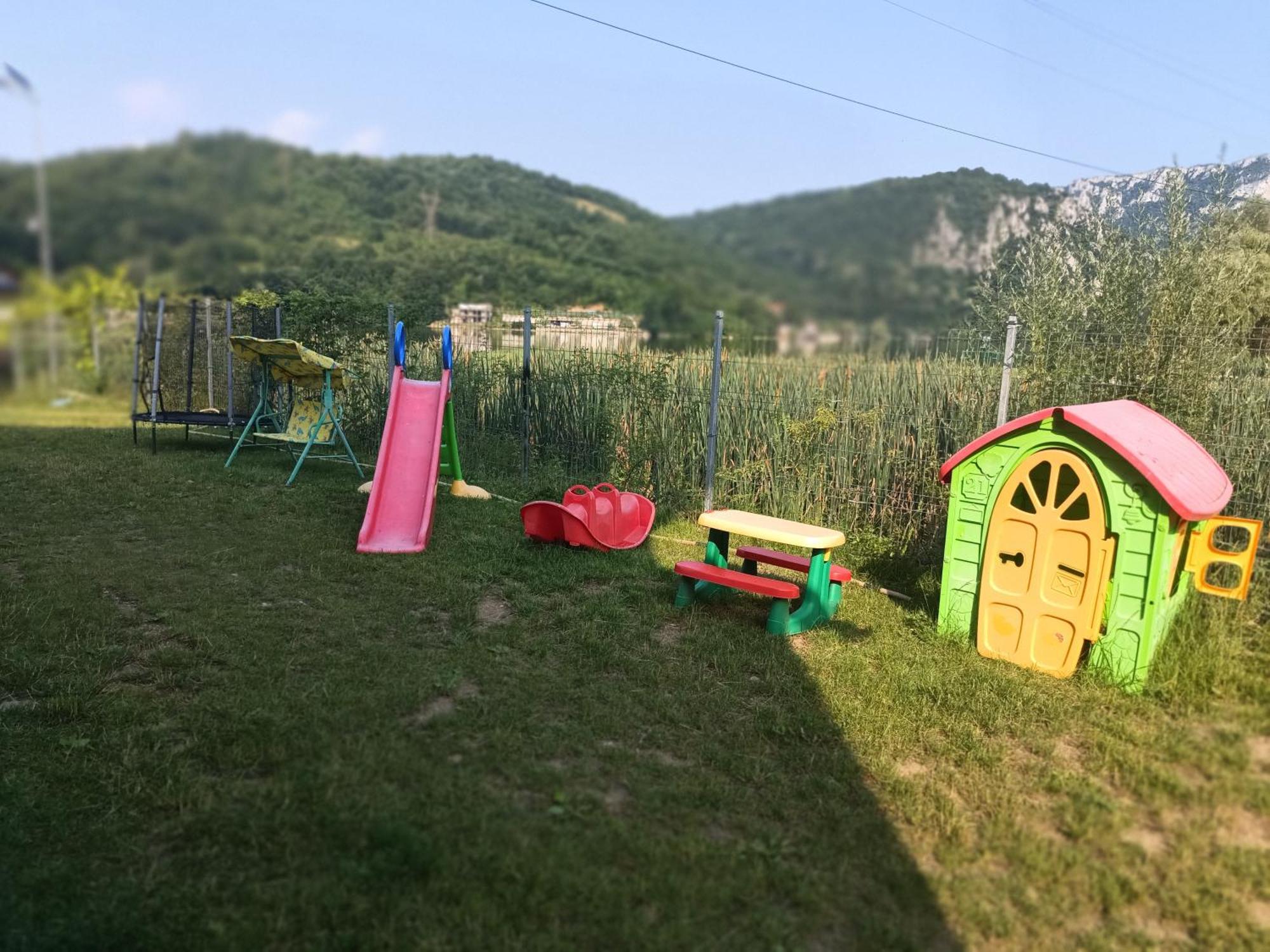 Casa Colt De Rai Διαμέρισμα Ogradina Εξωτερικό φωτογραφία